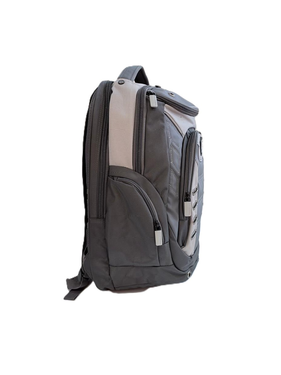 MOCHILA PORTA LAPTOP GRIS TRAVEL REPUBLIC MOD.TR-XTM05