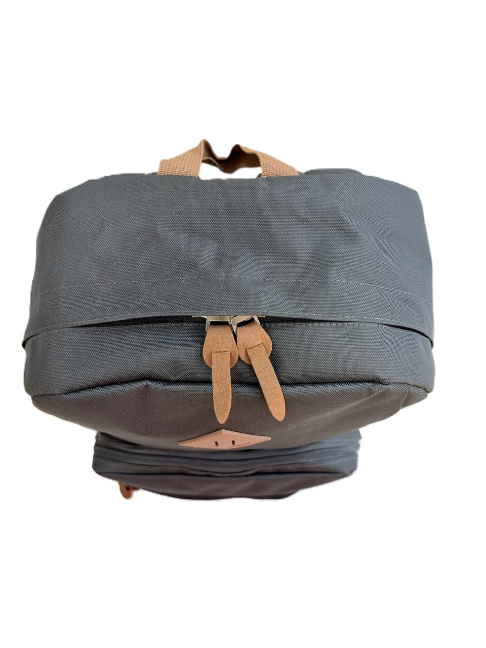 MOCHILA JUVENIL GRIS NICKS CLUB MOD.MA 4-6-3