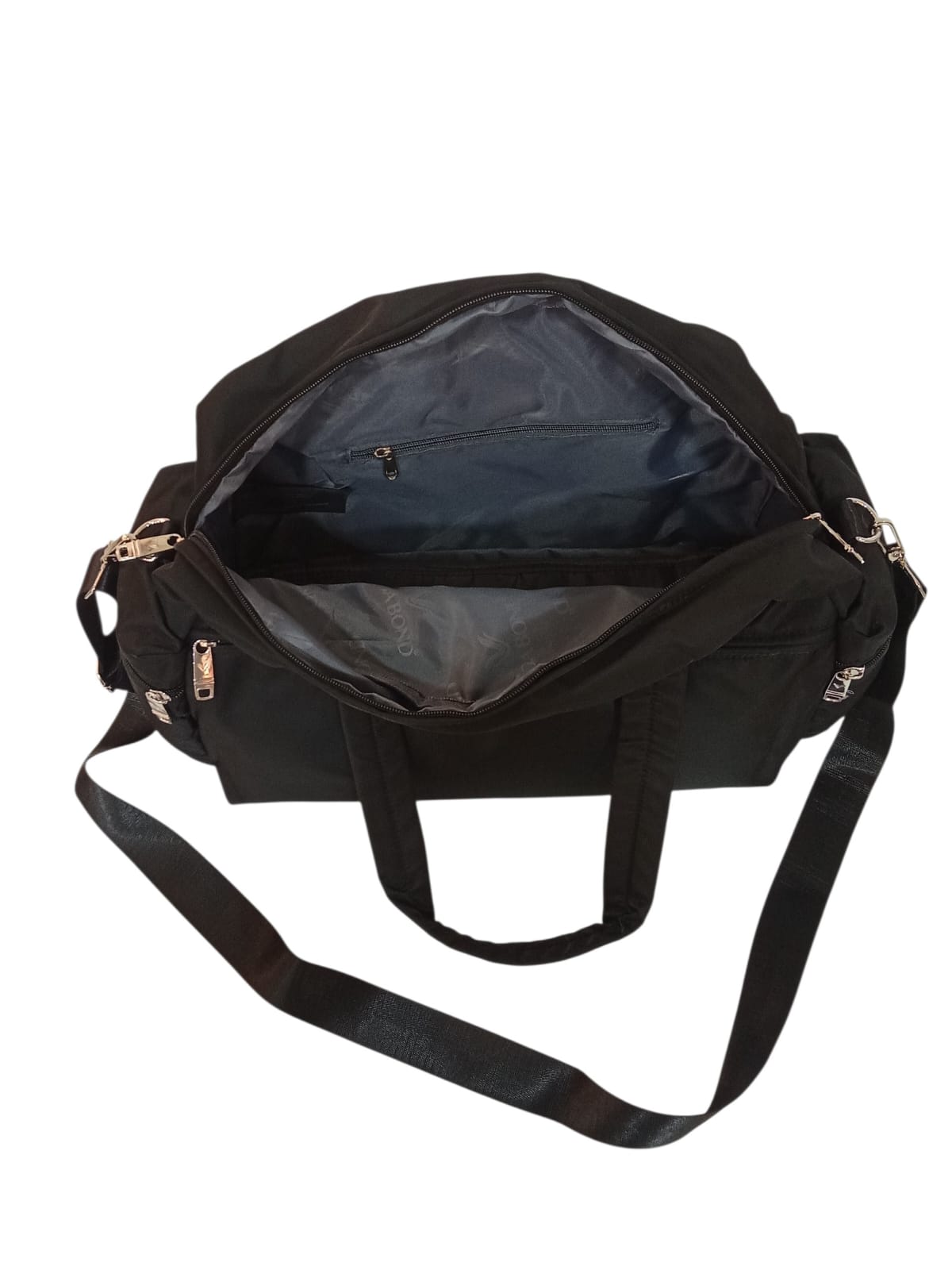 MALETA VAGABOND MOD WTS-665 NEGRO