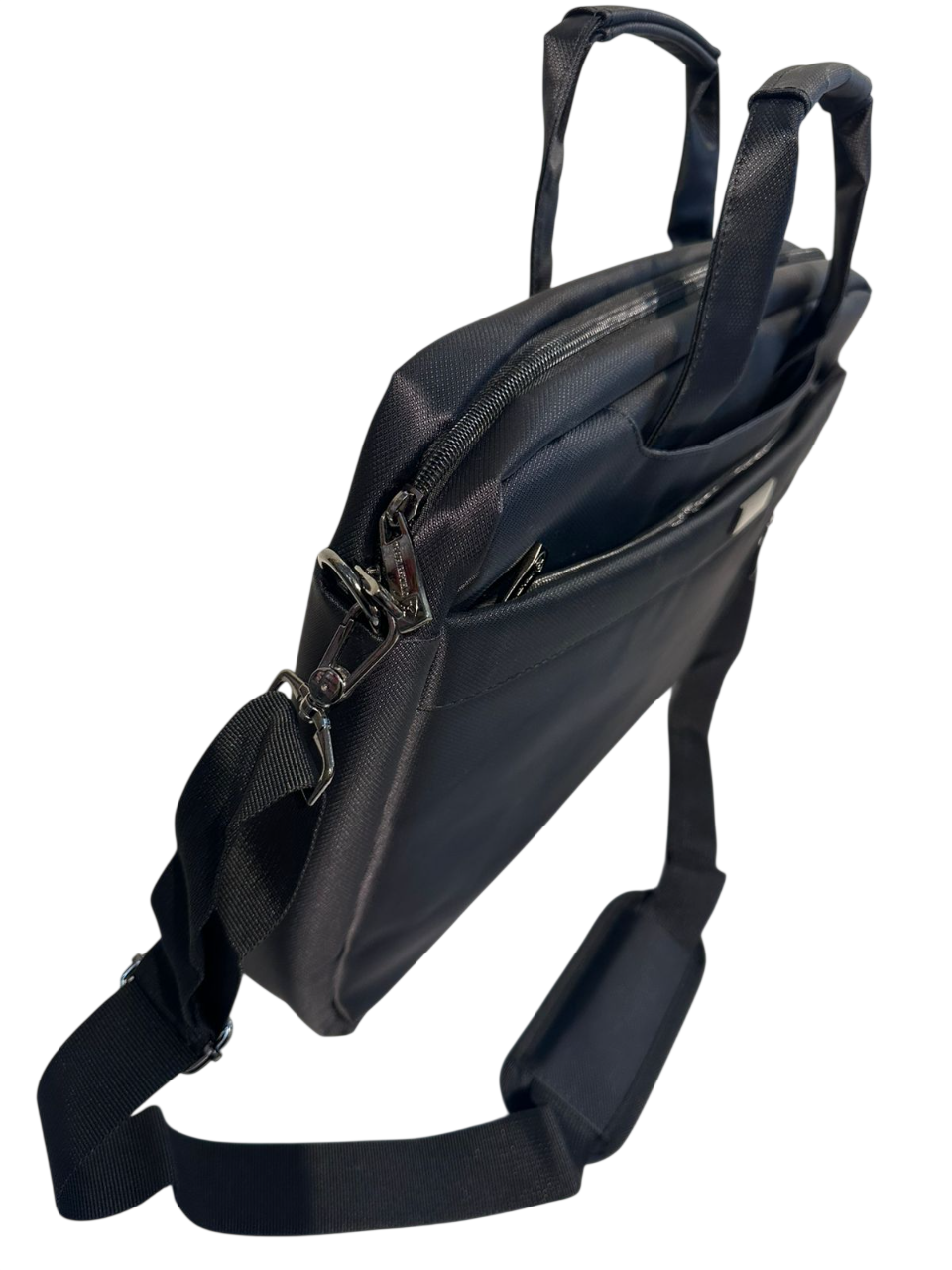 PORTAFOLIO PORTA LAPTOP MOD. TR-POR2363 NEGRO