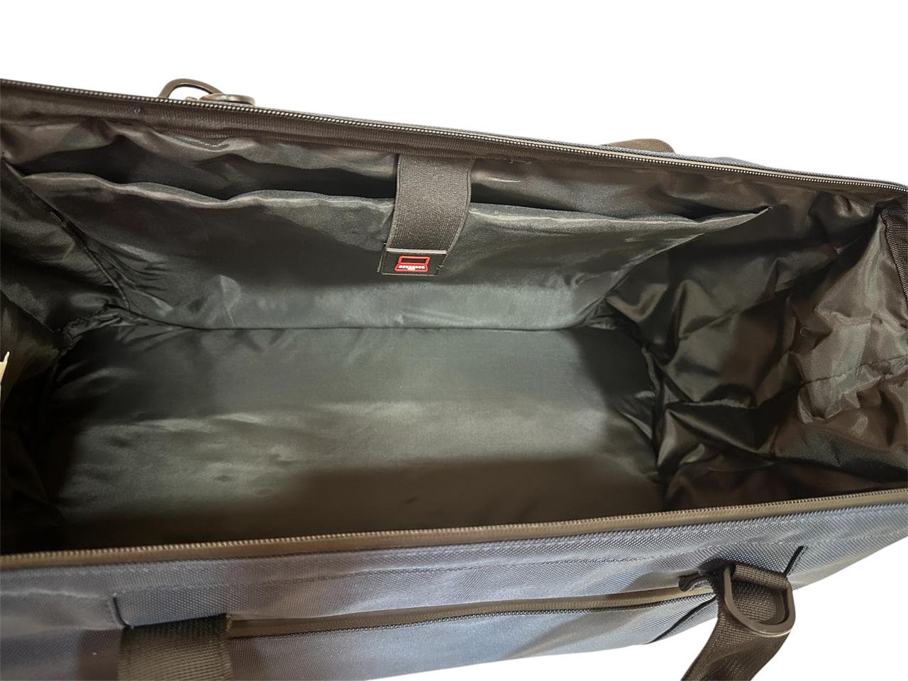 BOLSA DE VIAJE MOD. TR-TRB2604 AZUL MARINO